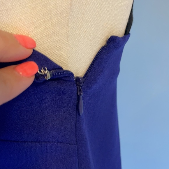 BANANA REPUBLIC TANK DRESS. Petite 4. Tiered hemline, square neck, purple w/blk - Picture 5 of 14